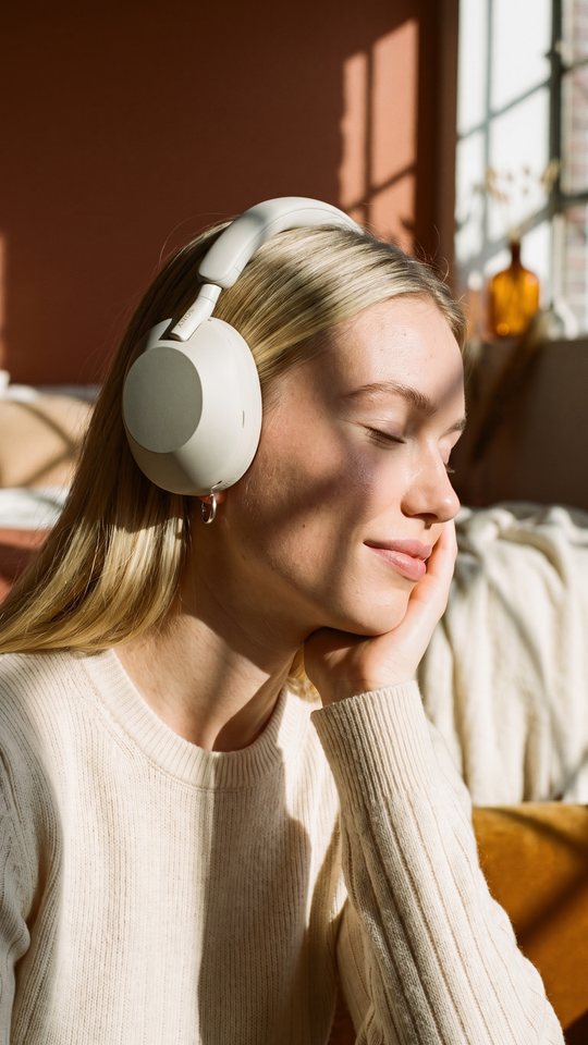 An image ad made from the product photo